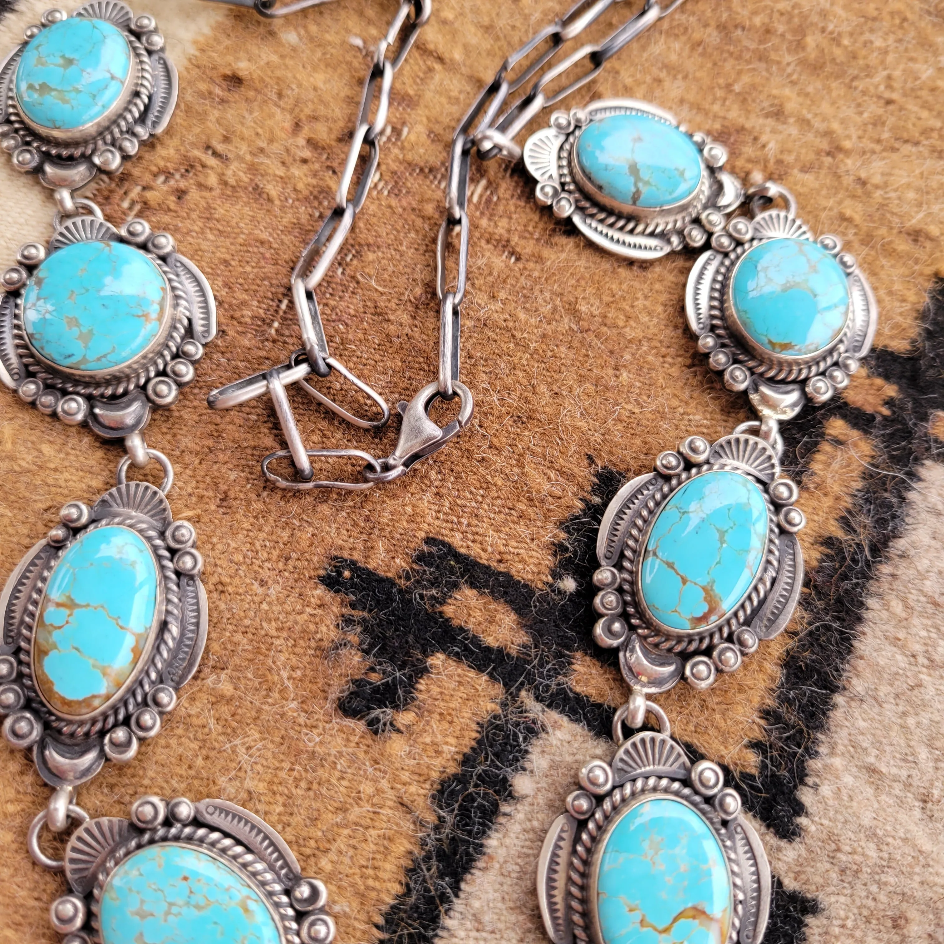 The Metallic Lariat