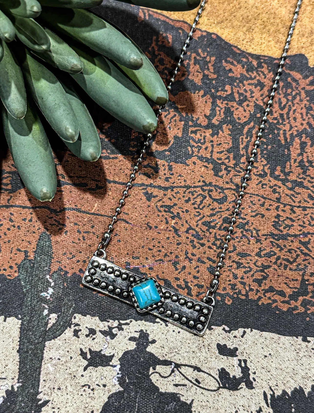 The Ollie Necklace