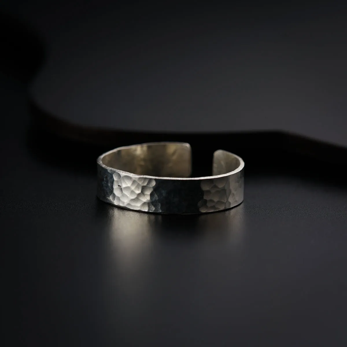 Unisex Hammered Ring