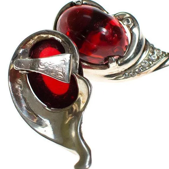 Vintage 1940s Crown Trifari Ruby Crystal Cabochon Silver Earrings