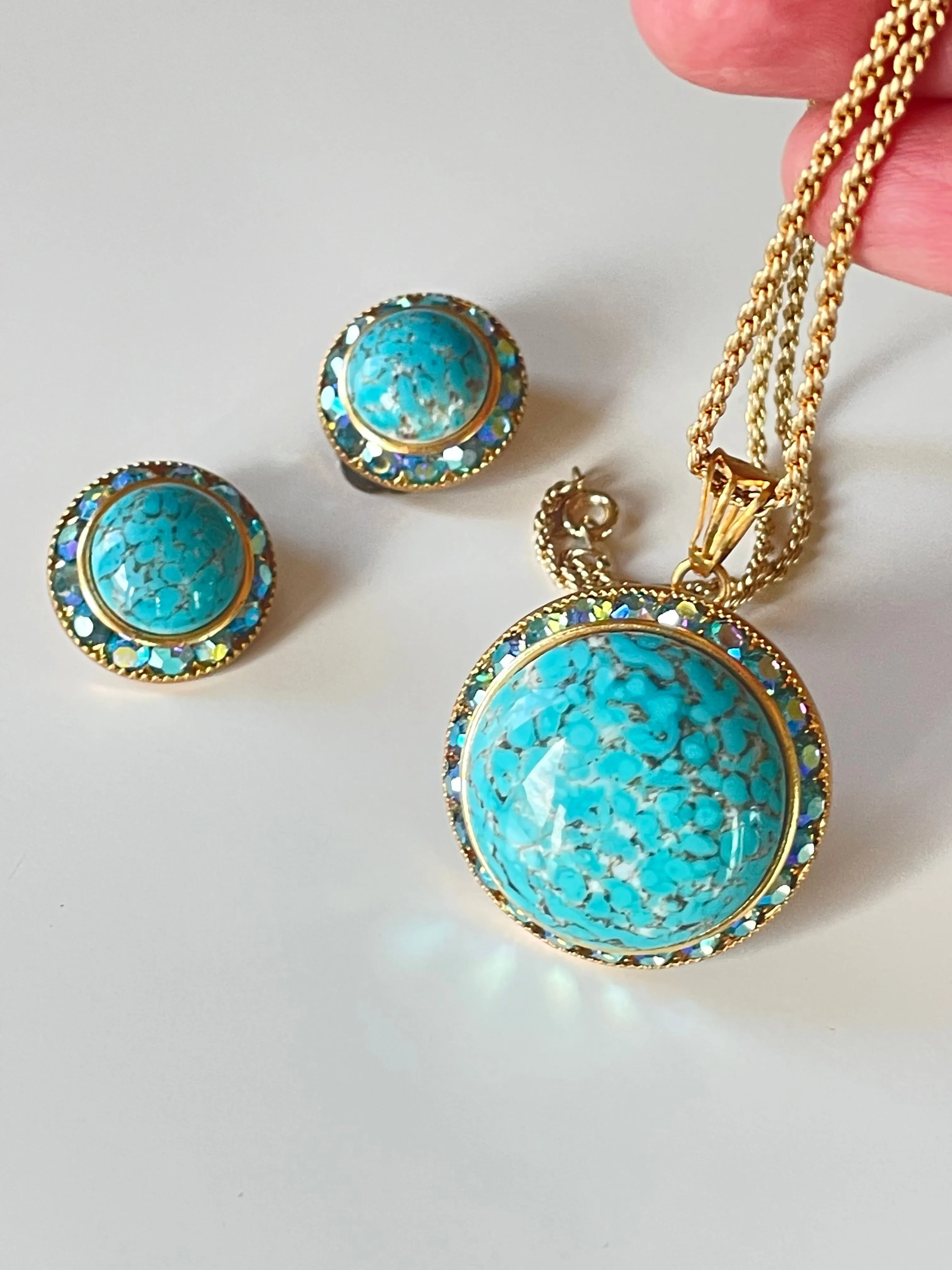 Vintage Necklace and Clip on Earrings in Turquoise Blue