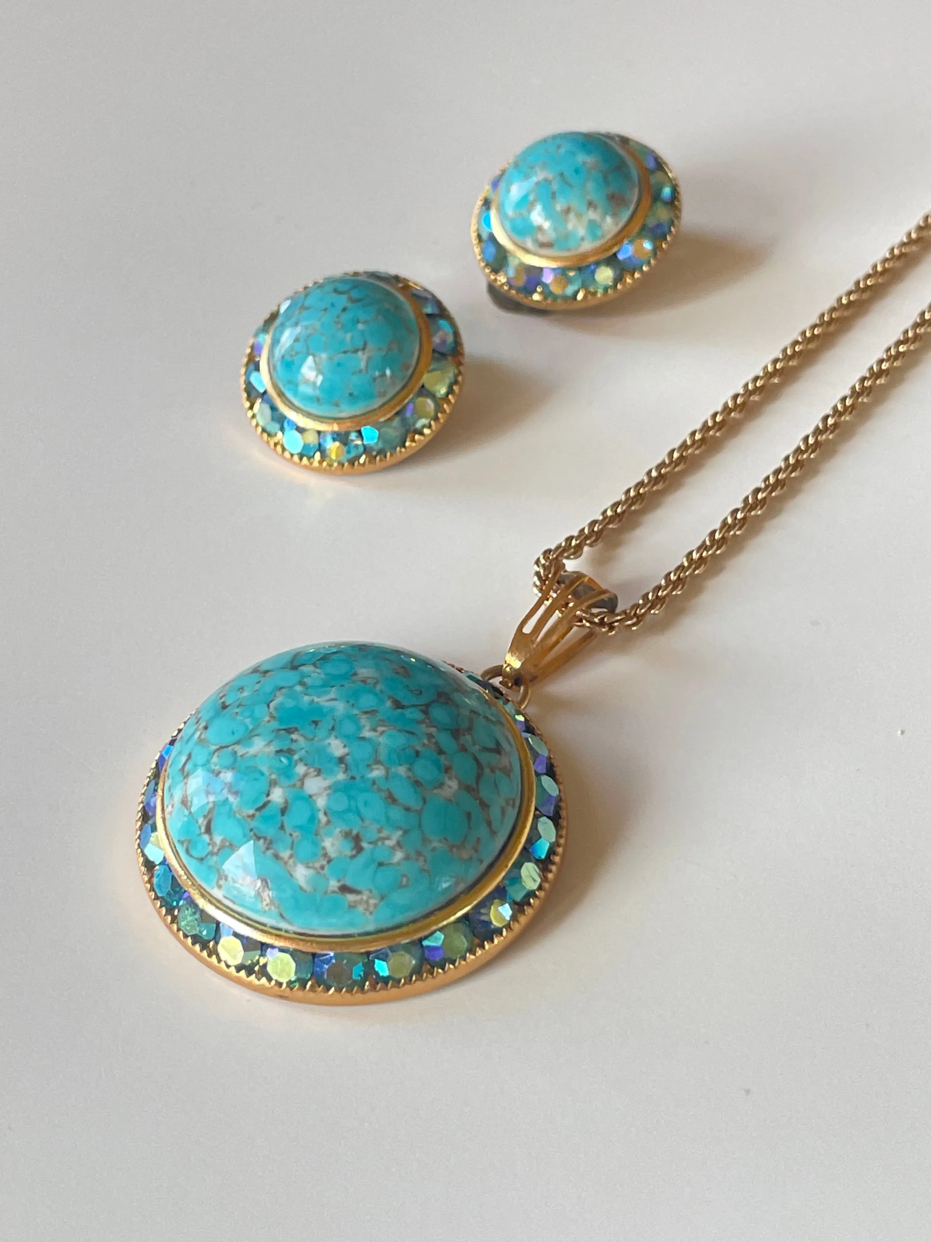Vintage Necklace and Clip on Earrings in Turquoise Blue