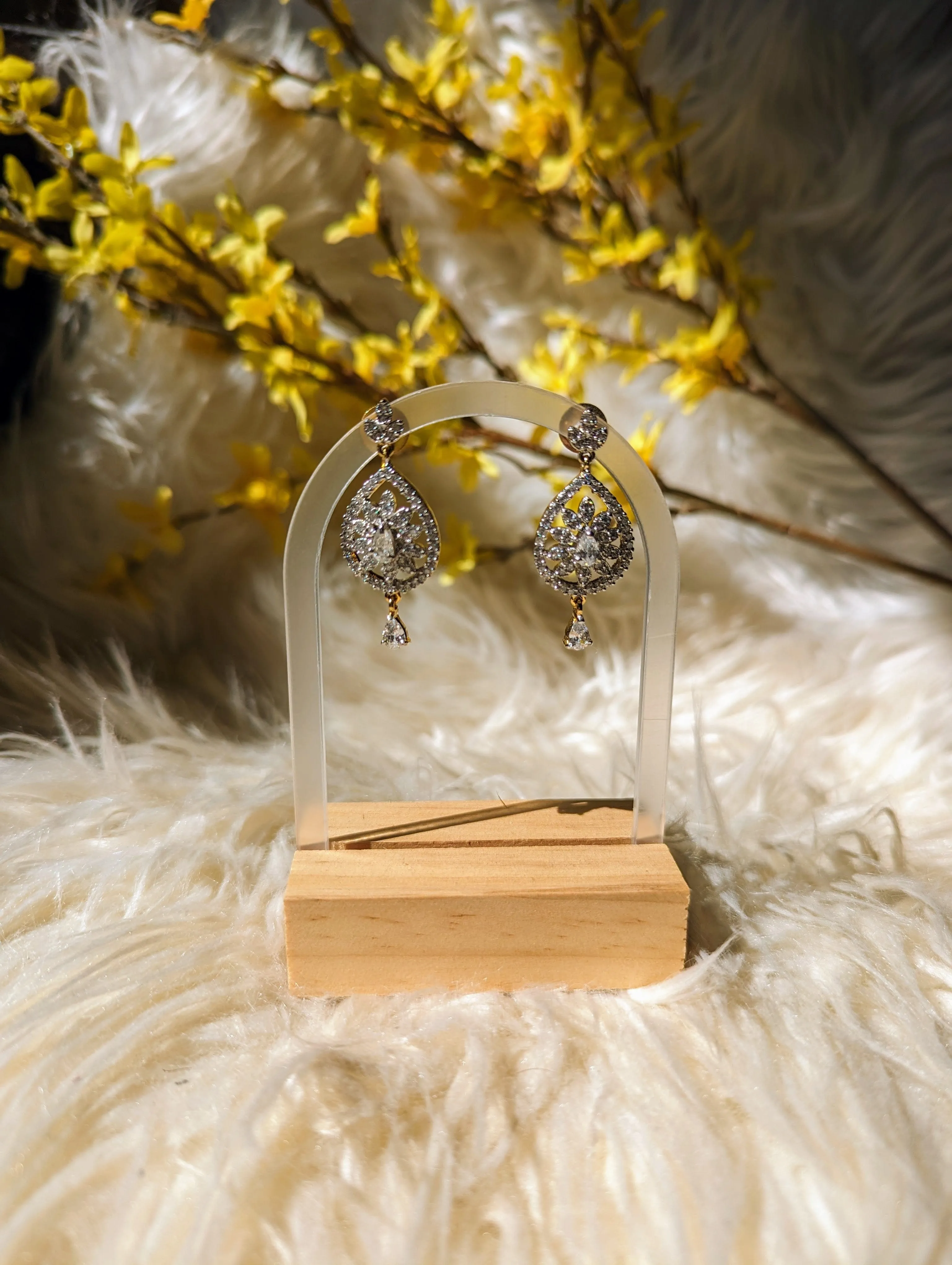 Vintage - Rhinestone Crystal Drop Earrings