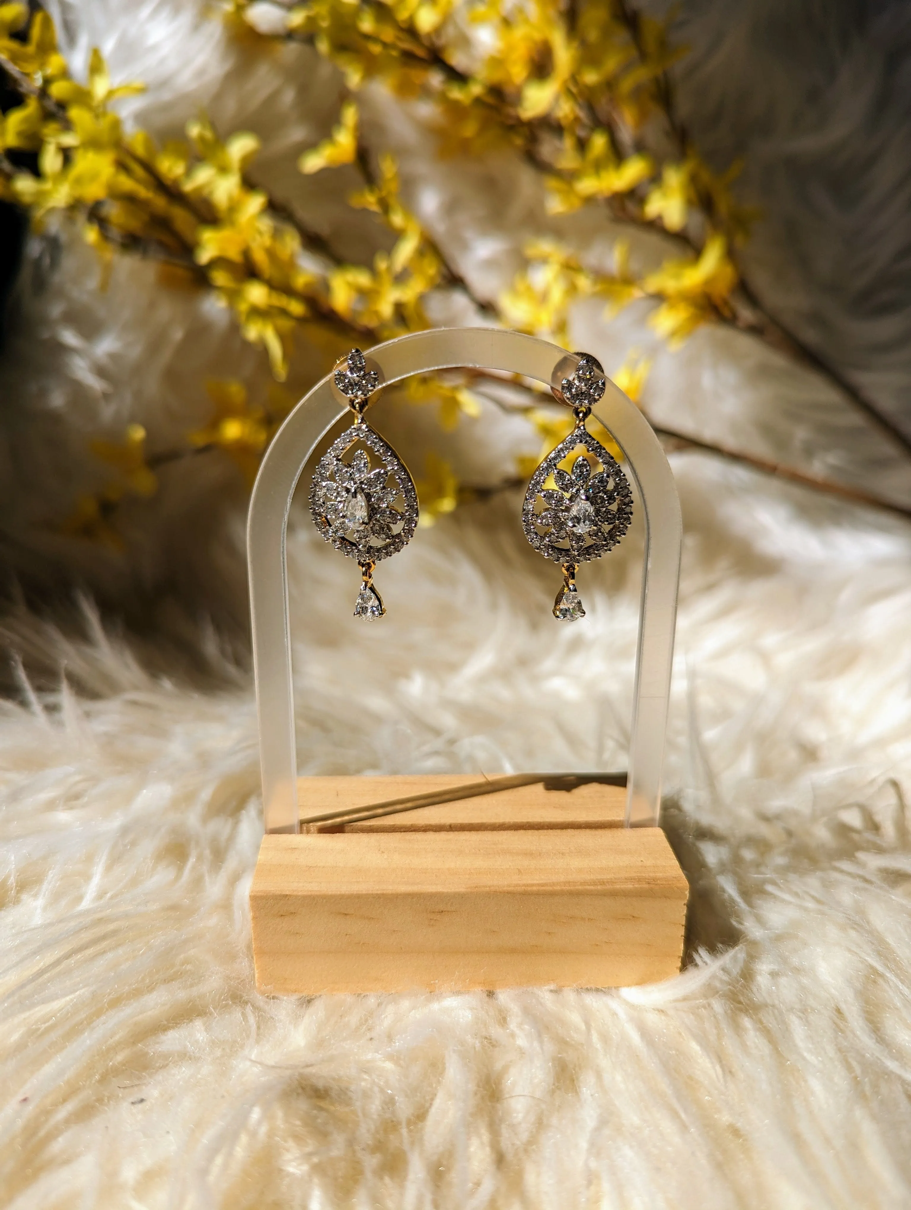 Vintage - Rhinestone Crystal Drop Earrings