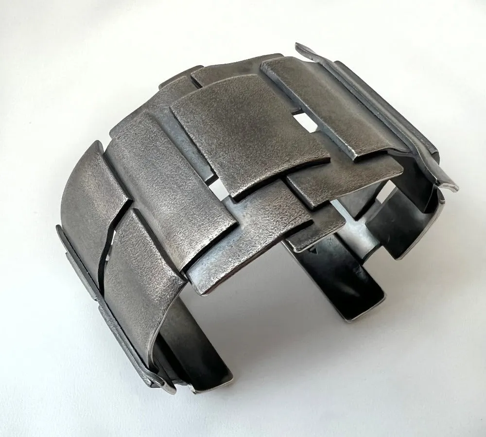 Wide Tetra Cuff