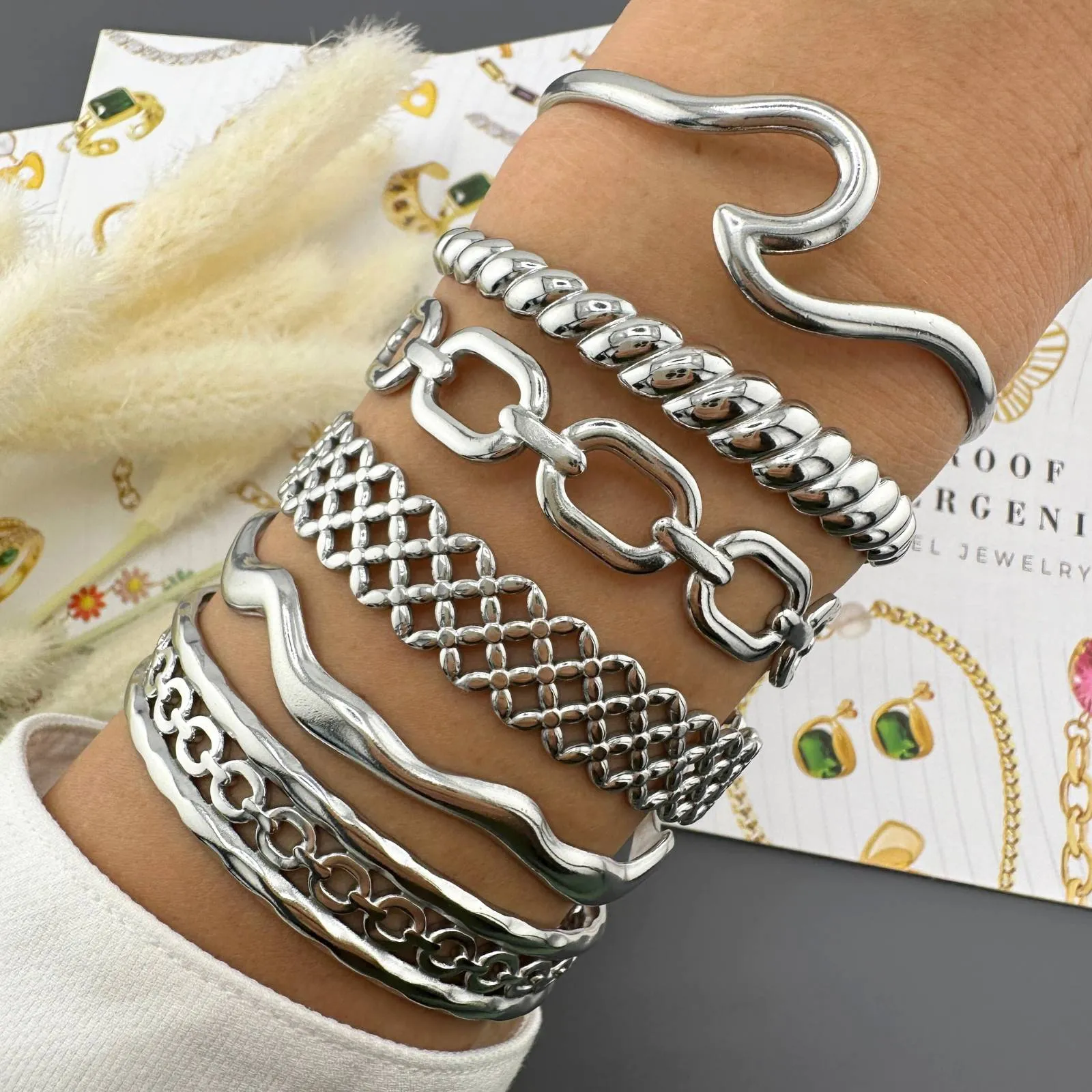 Willow cuff